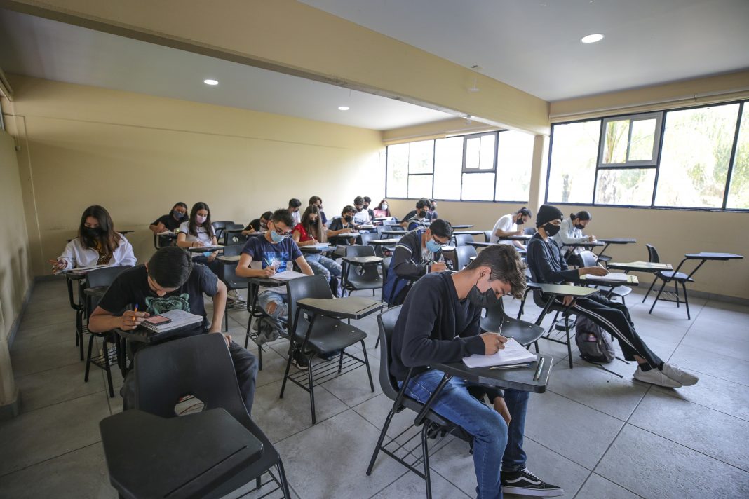 Inició Regreso A Clases Presenciales Escalonado En La UdeG - Gaceta UDG